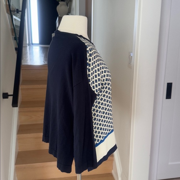 Weekend MaxMara Navy and White Patterned Sweater S/M - Picture 2 of 3